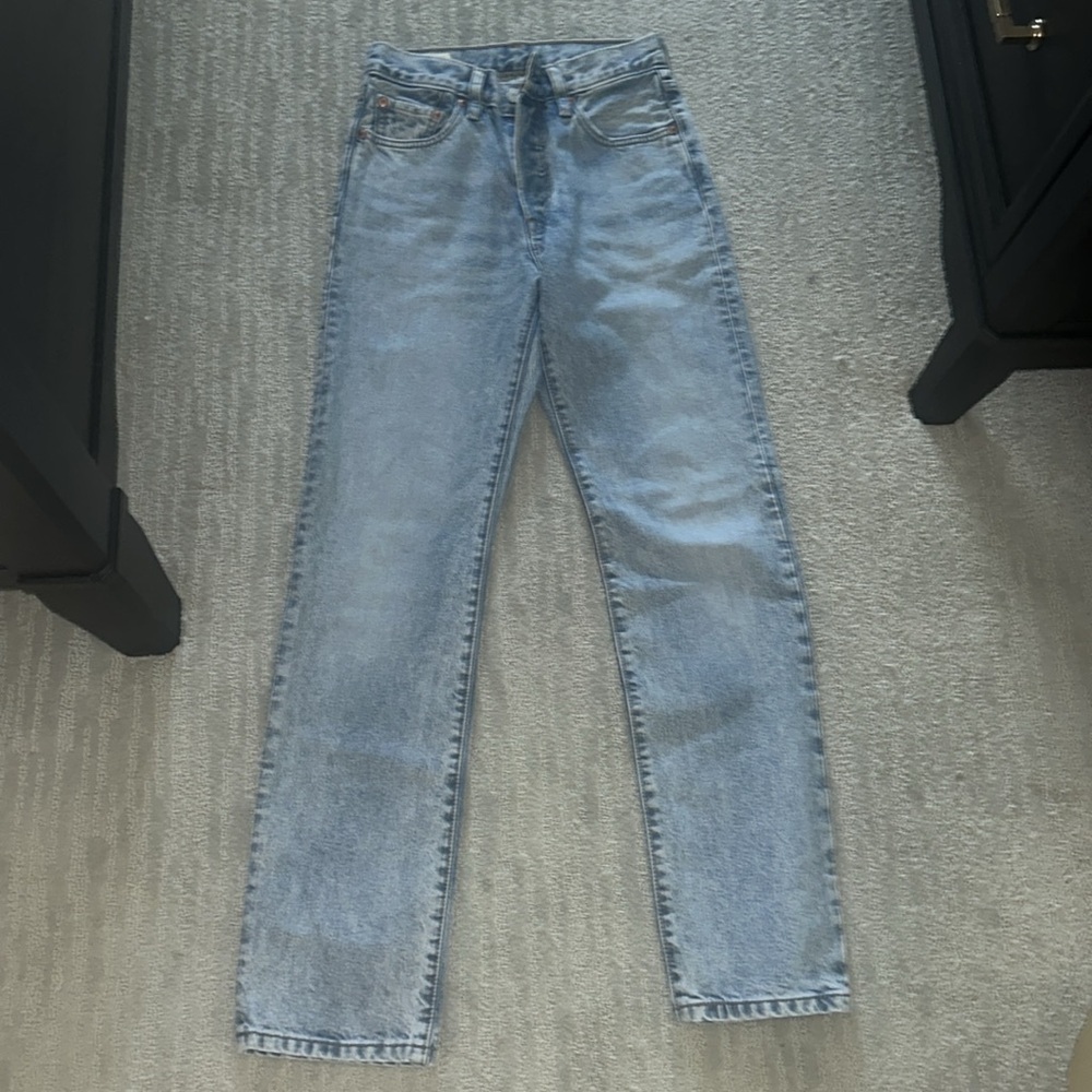 Levi’s 501’s - Picture 3 of 7
